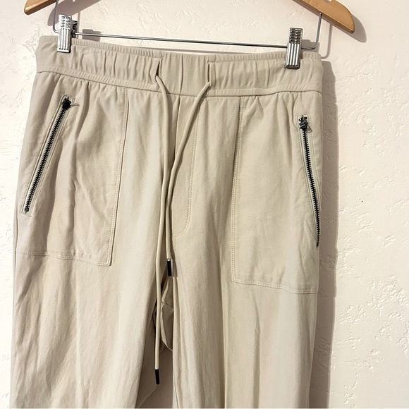 BLANK NYC Drawstring Ankle Zip Pocket Jogger Pants Cream Women Size Large - Picture 9 of 10